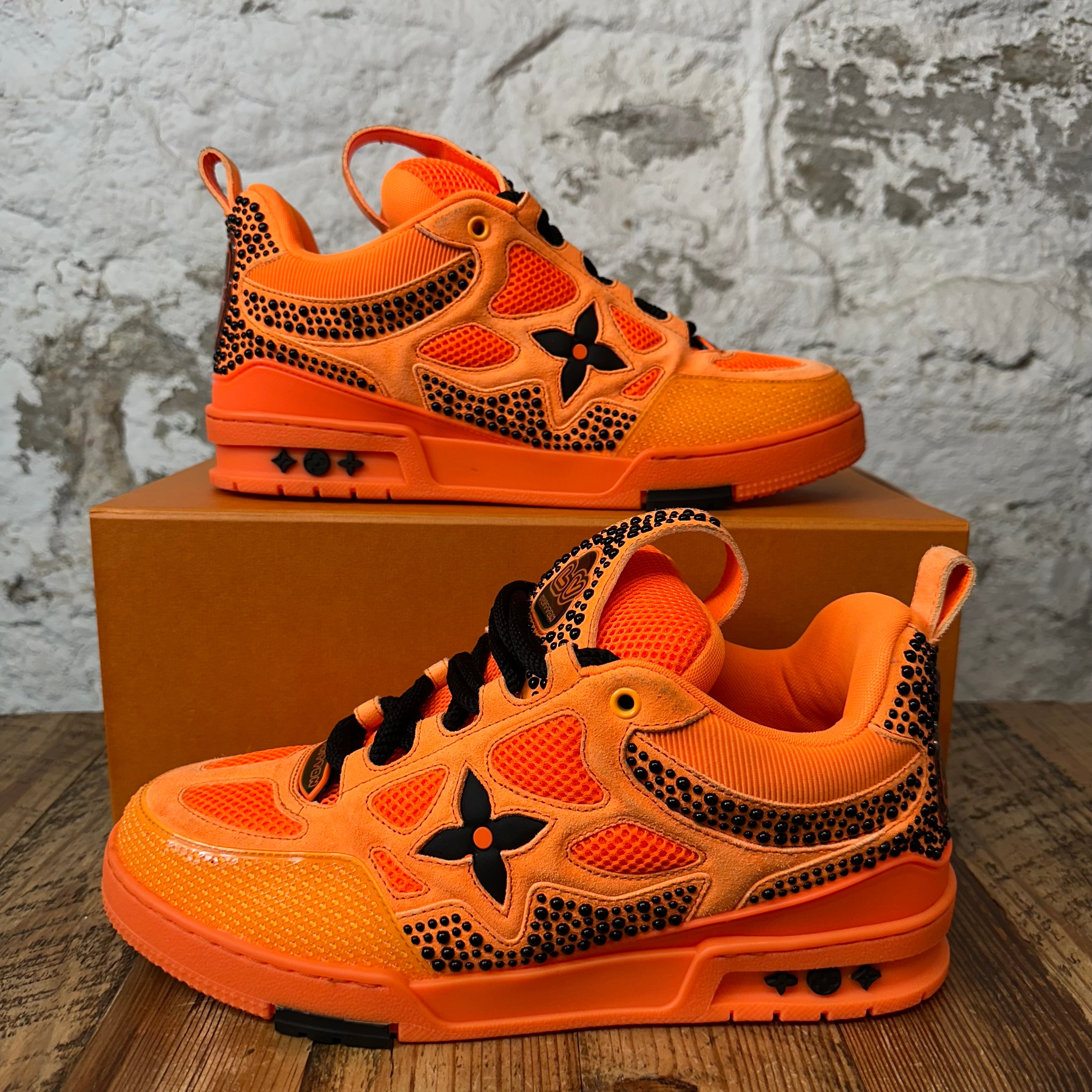 Louis Vuitton Skate Orange Black Sz 10.5 (9LV)