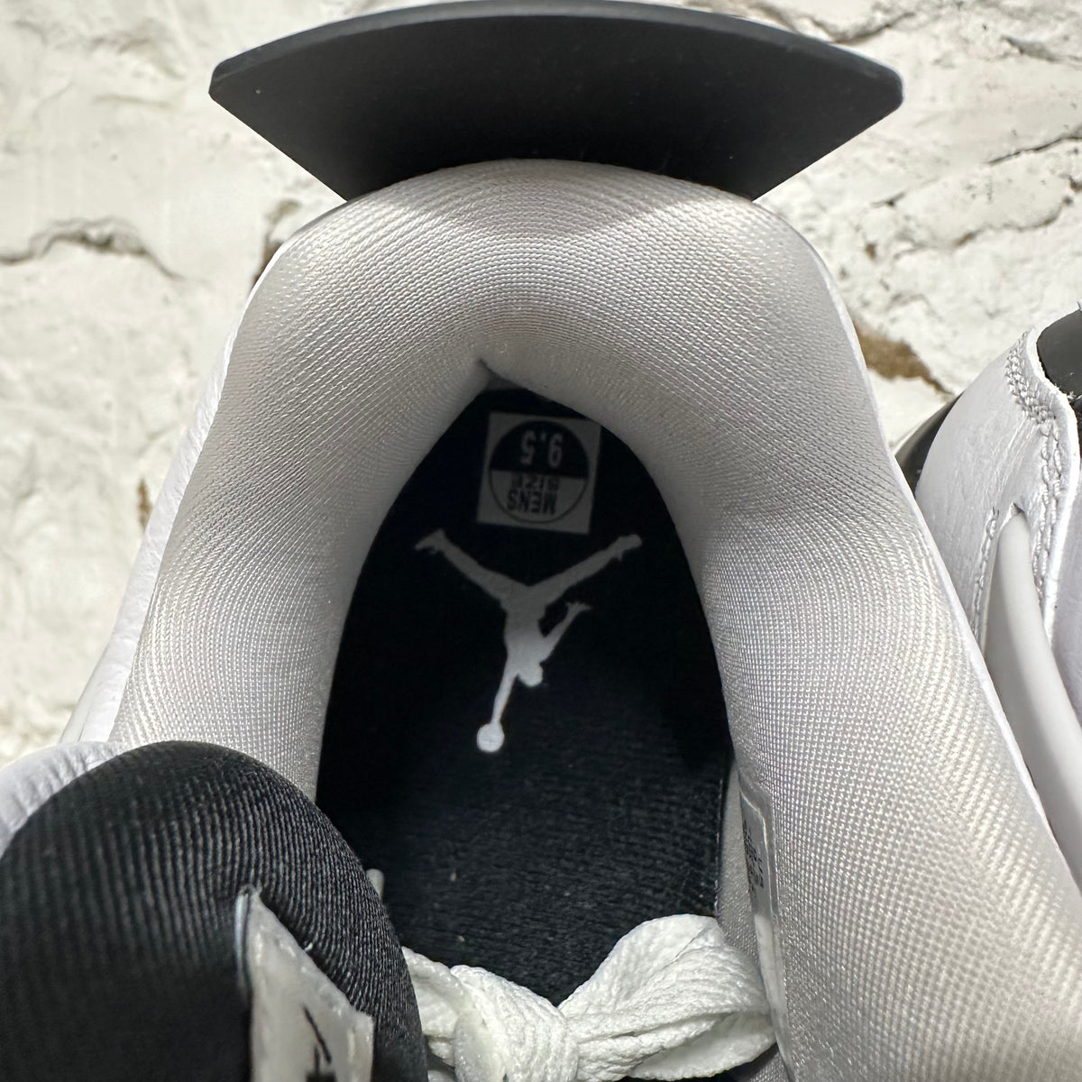 Air Jordan 4 Military Black Sz 9.5 DS