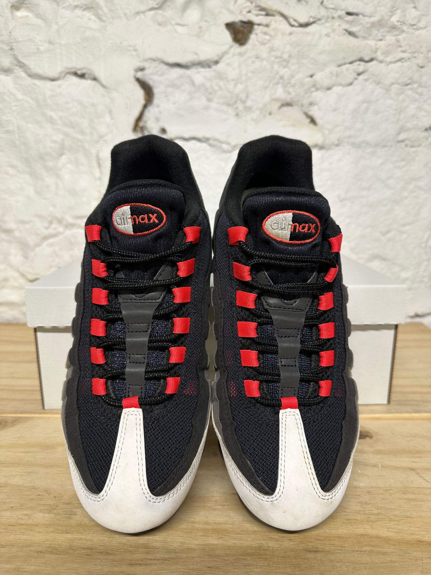 Nike Vapormax 95 Hot Red Sz 8.5