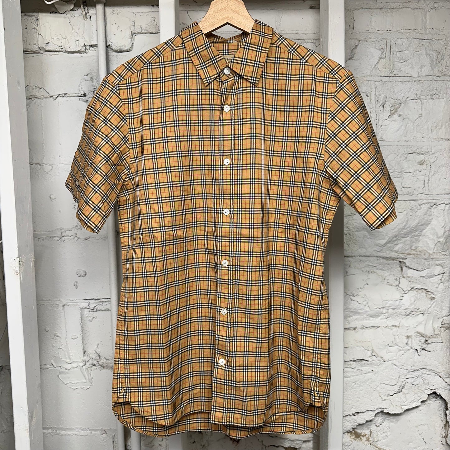 Burberry Brown Plaid Short Sleeve Button Up Sz S