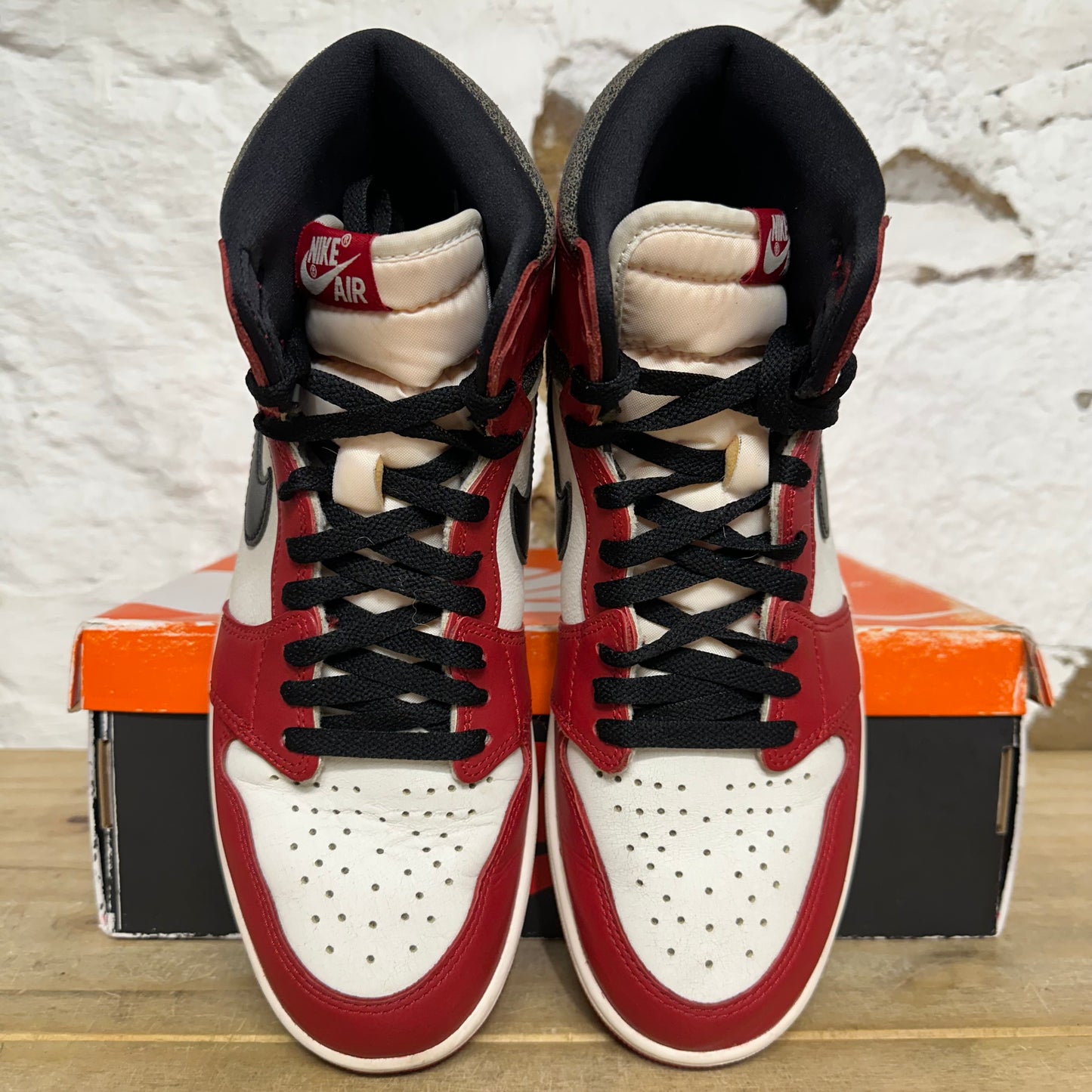 Air Jordan 1 High Chicago Lost and Found Sz 10