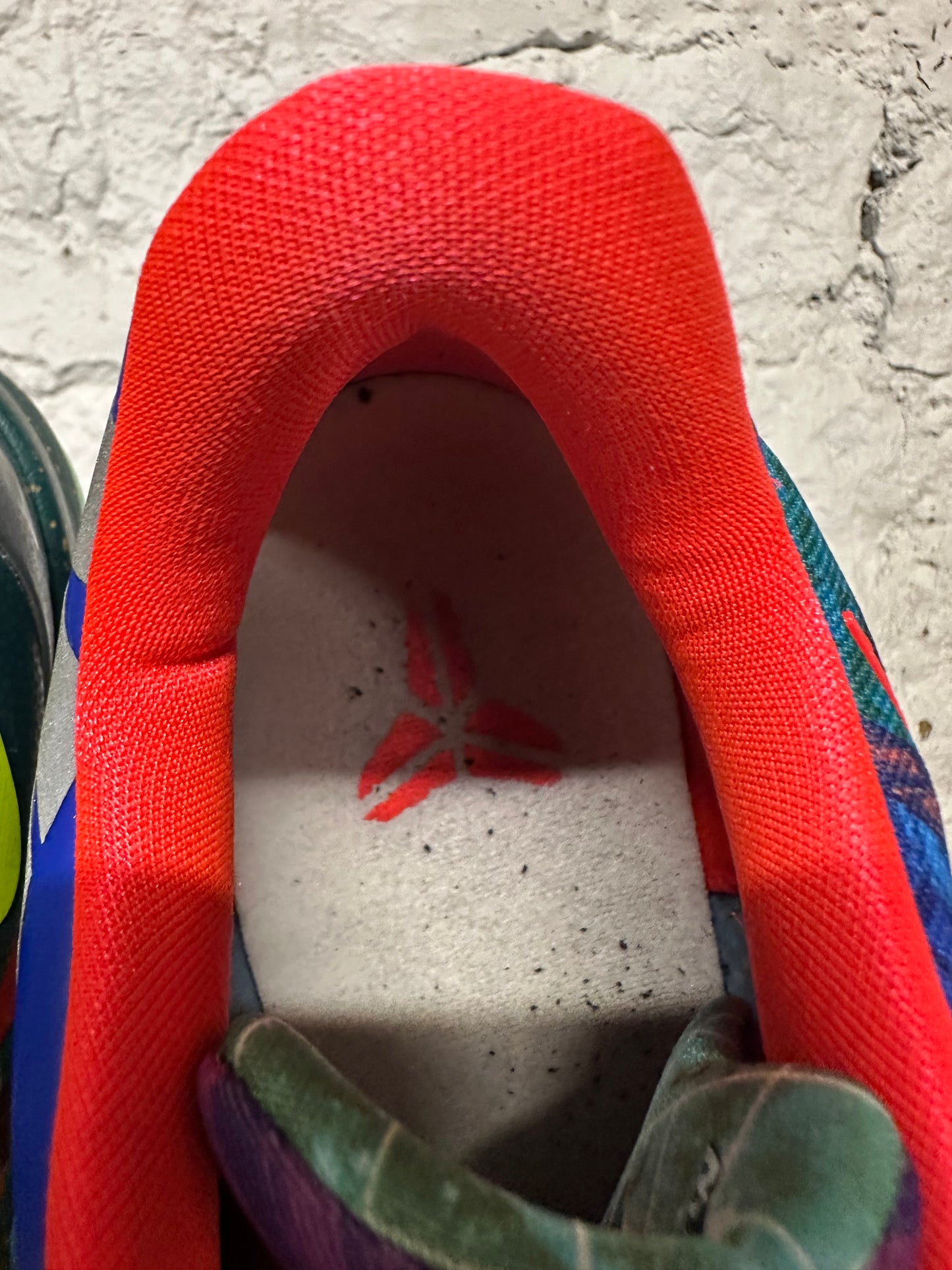 Nike Kobe 8 What The Sz 7Y