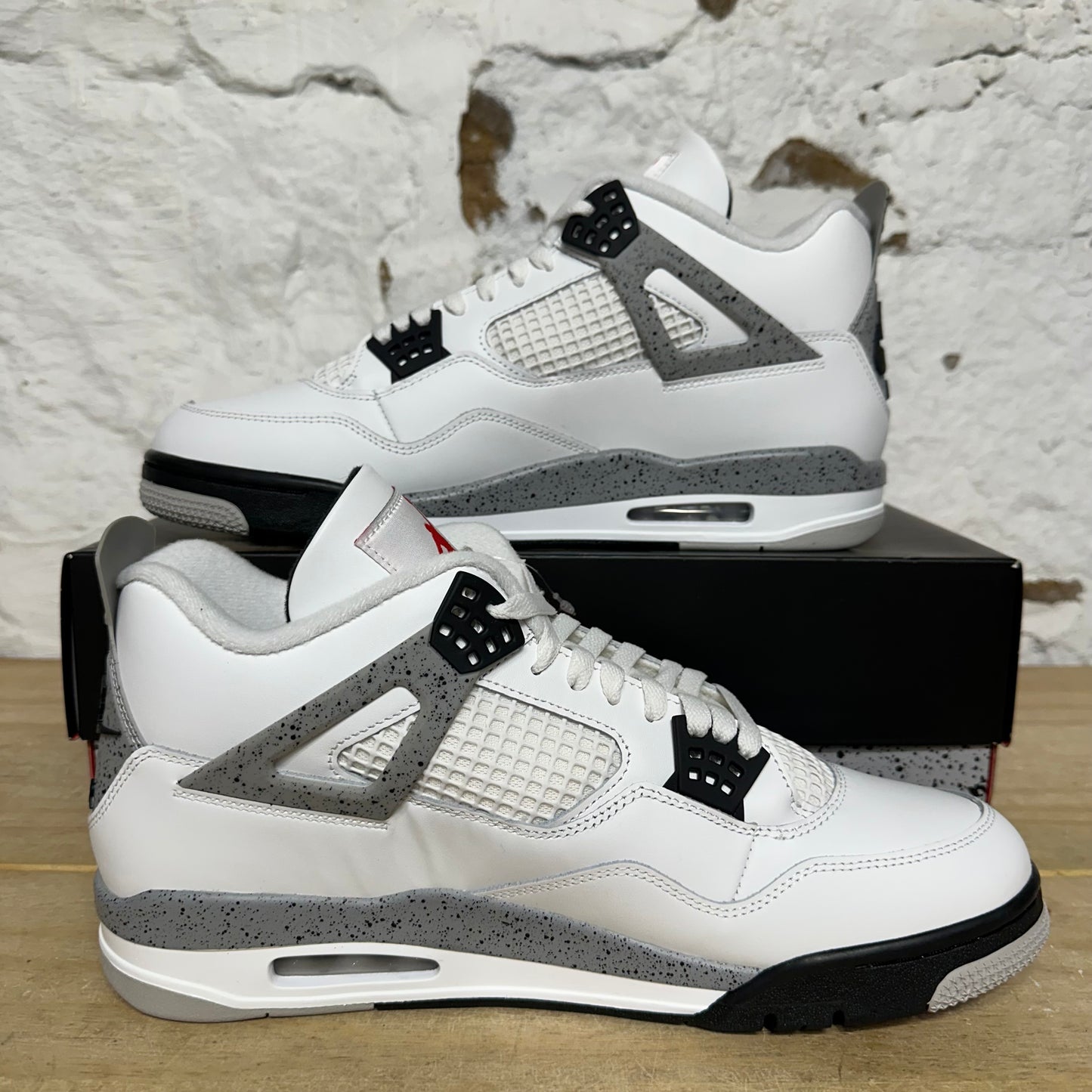 Air Jordan 4 White Cement (2025) Sz 13 DS