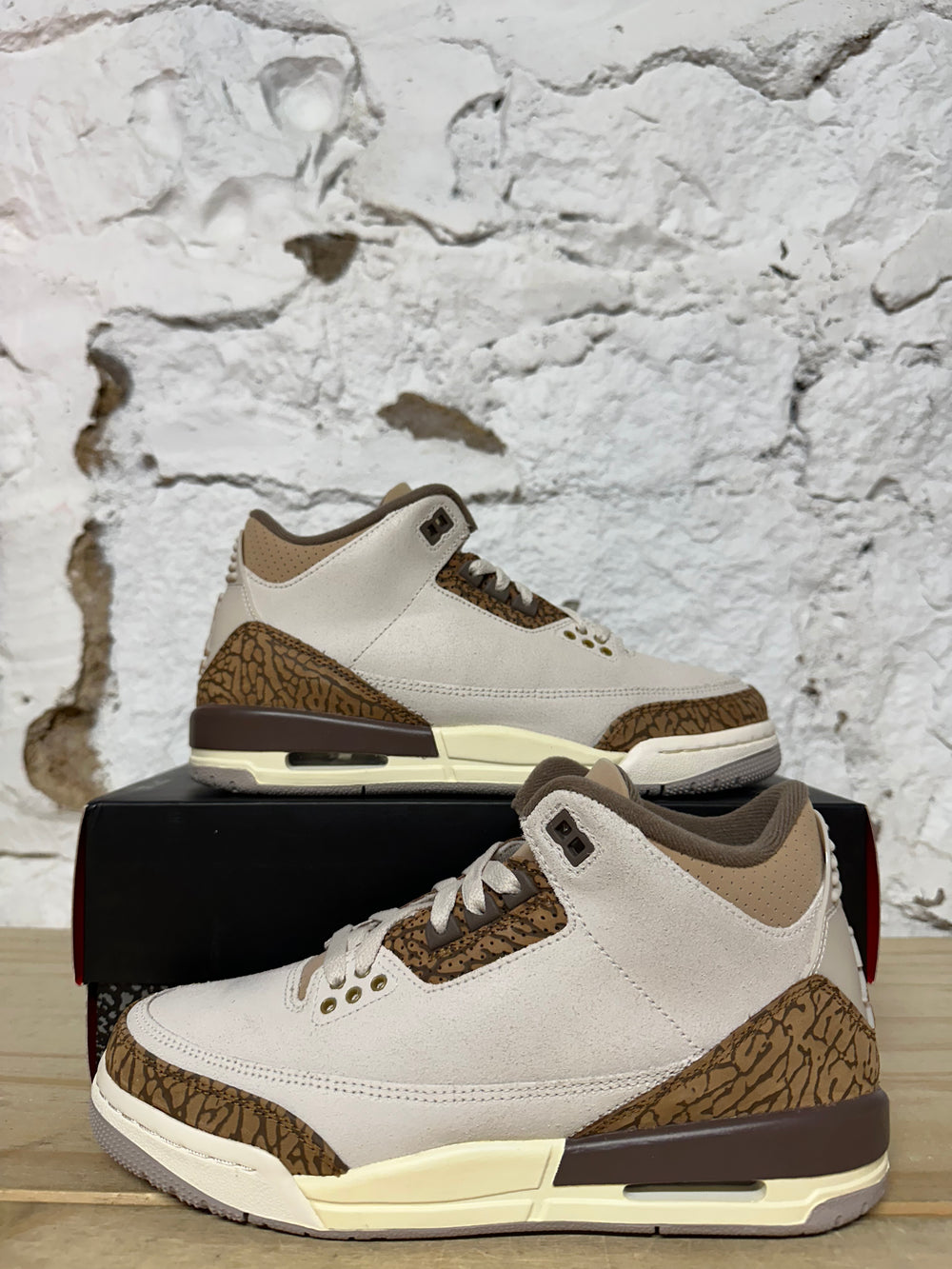 Air Jordan 3 Palomino Sz 6.5Y DS