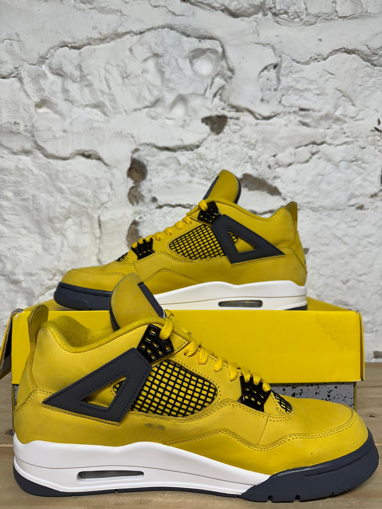 Air Jordan 4 Lightning Sz 12