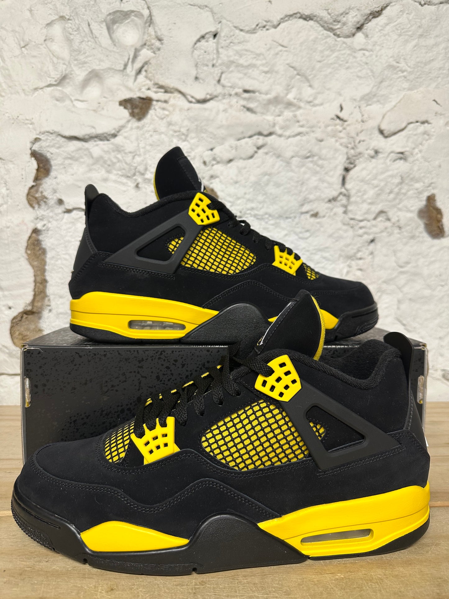 Air Jordan 4 Thunder Sz 13 DS