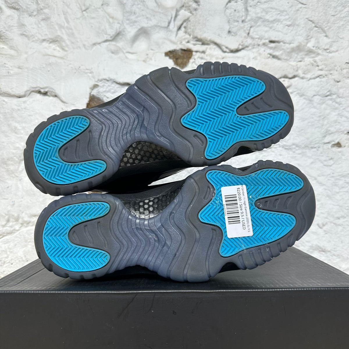 Air Jordan 11 High Gamma Blue (2026) Sz 9.5