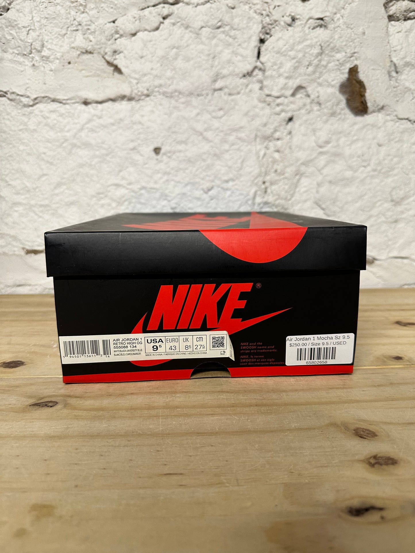 Air Jordan 1 Mocha Sz 9.5