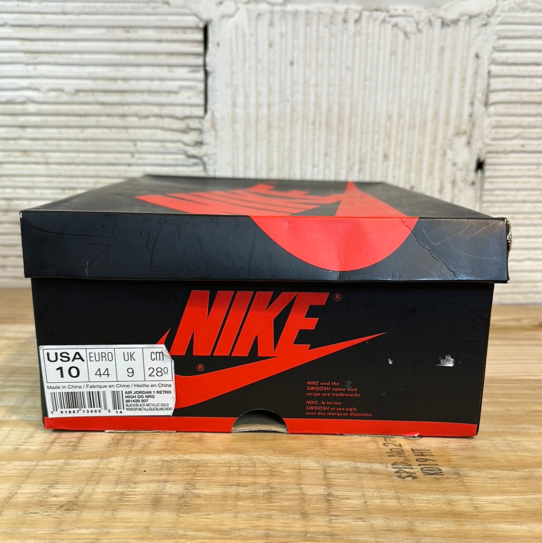 Air Jordan 1 High Patent Gold Toe Sz 10