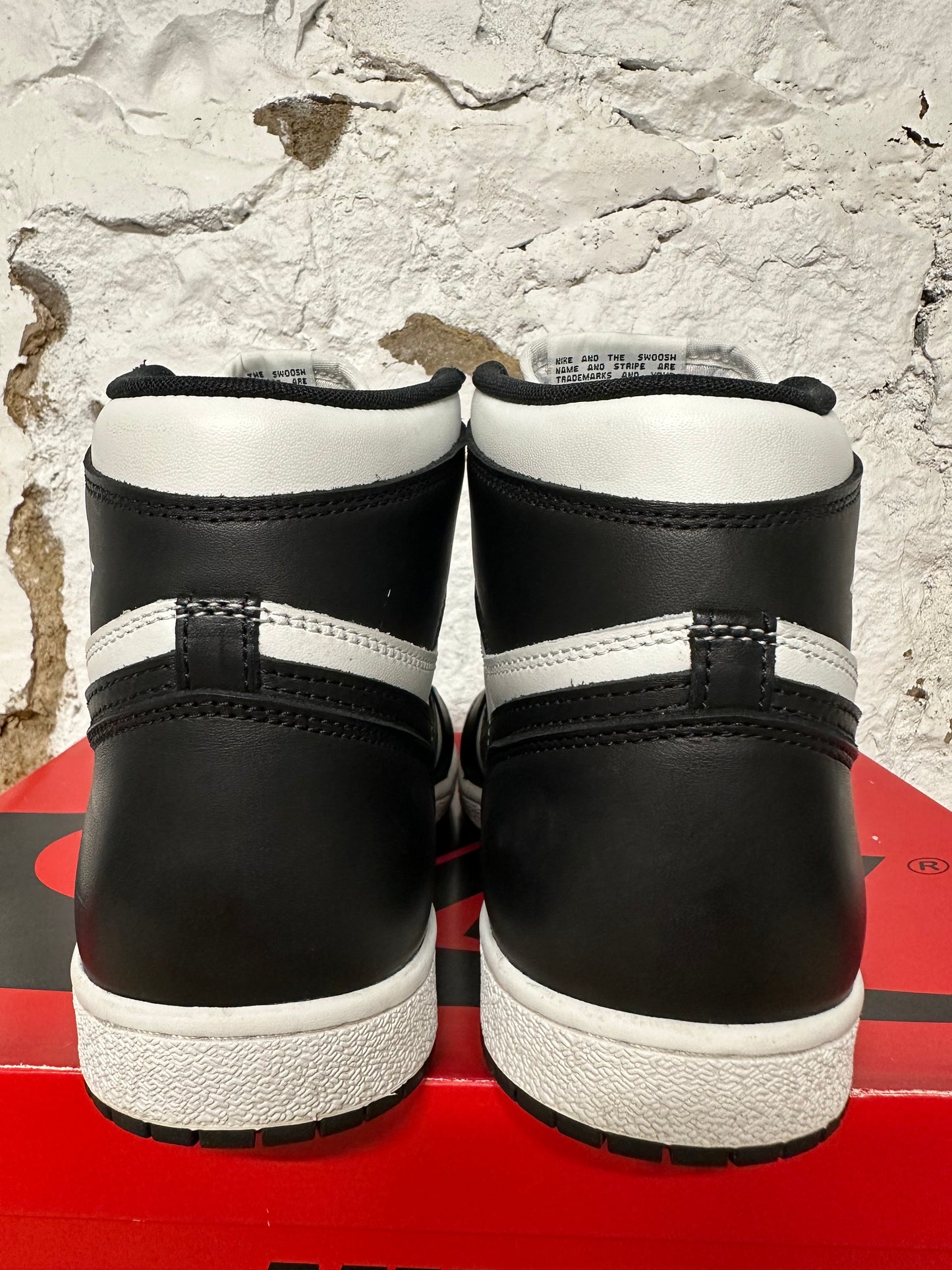 Air Jordan 1 Black White 85 Sz 13
