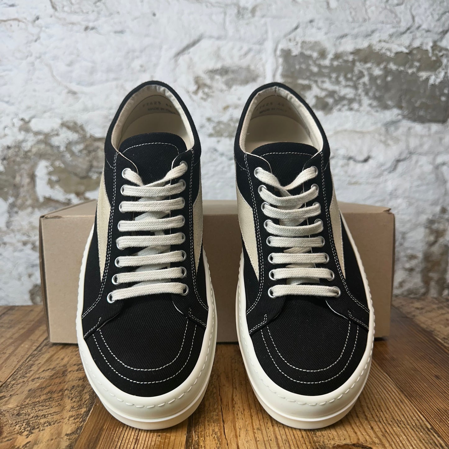 Rick Owens Vintage Black Milk Sneaker Sz 9 (42)