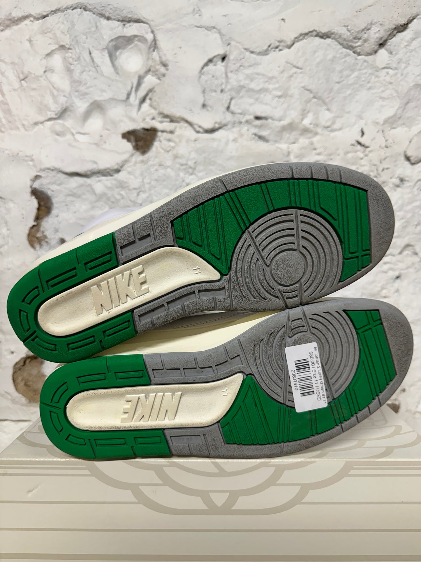 Air Jordan 2 Lucky Green Sz 11