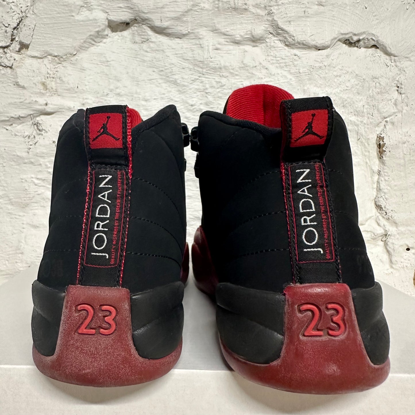 Air Jordan 12 Flu Game (2009) Sz 7Y