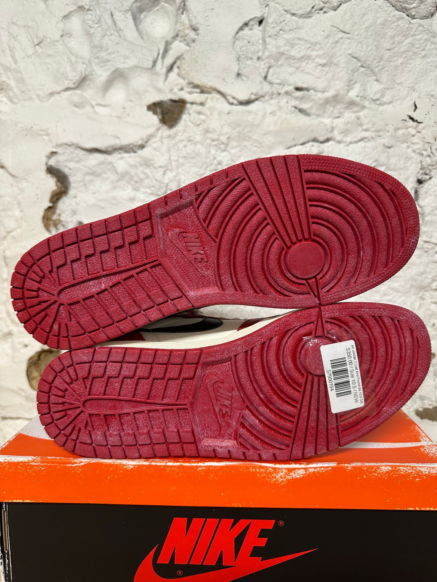 Air Jordan 1 Lost And Found Sz 10.5 DS