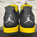 Air Jordan 4 Thunder Sz 9