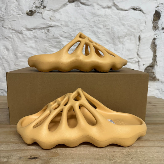 Yeezy 450 Slide Cream Sz 9 DS