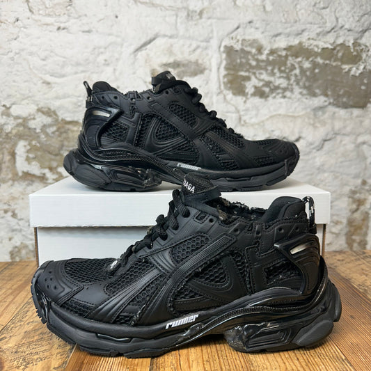 Balenciaga Runner Triple Black Sneaker Sz 8 (41)