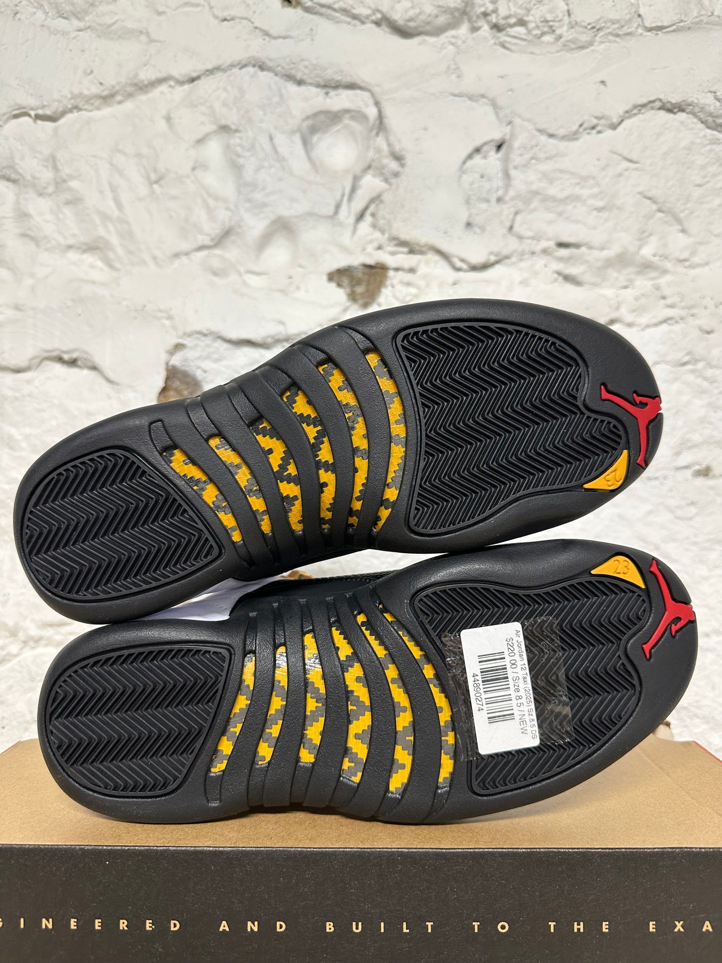 Air Jordan 12 Taxi (2025) Sz 8.5 DS