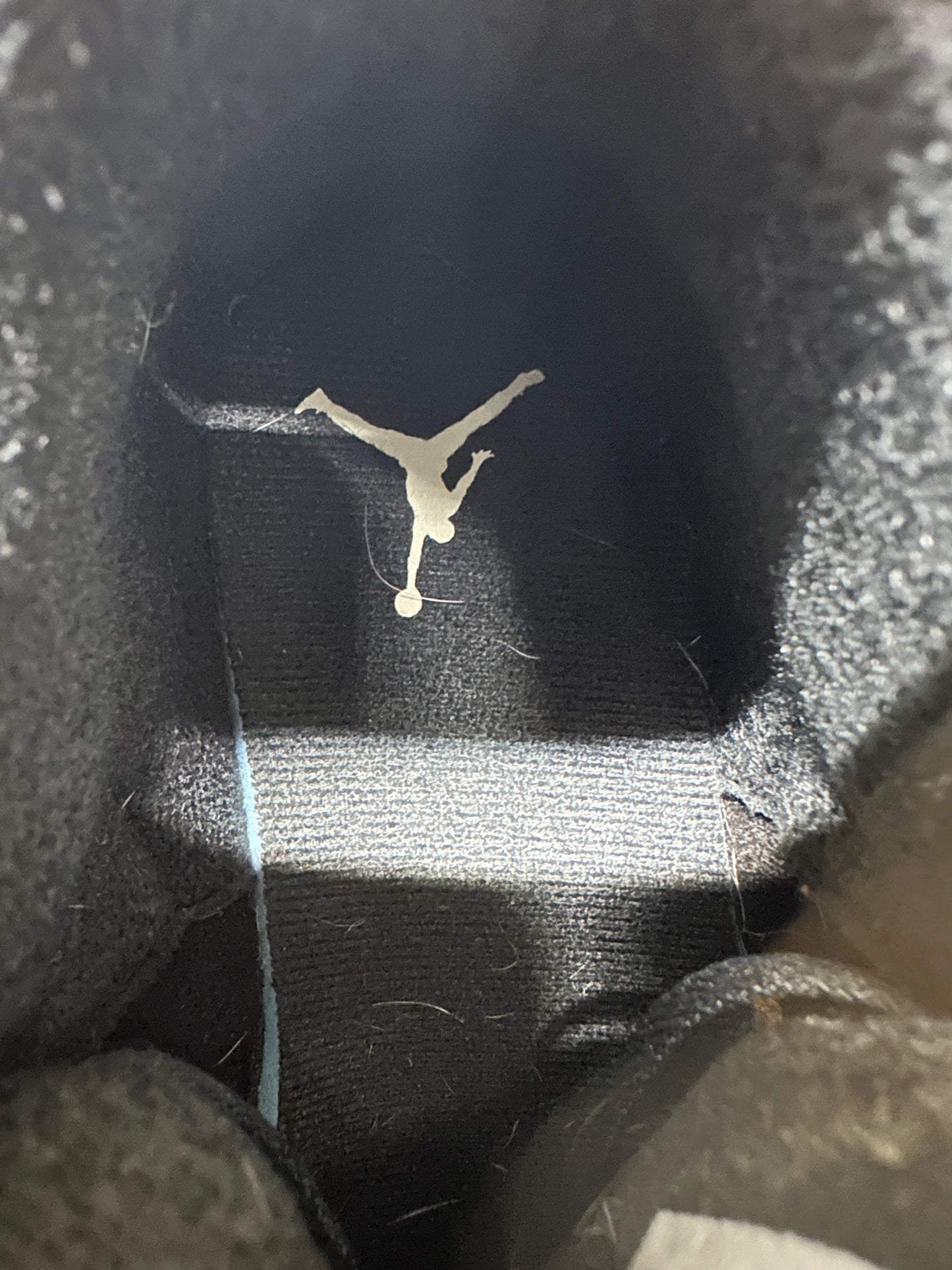 Air Jordan 3 Off Noir Sz 9 (10.5W)