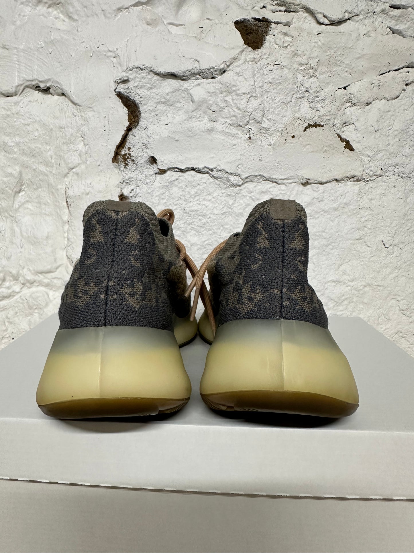 Yeezy 380 Mist Sz 5