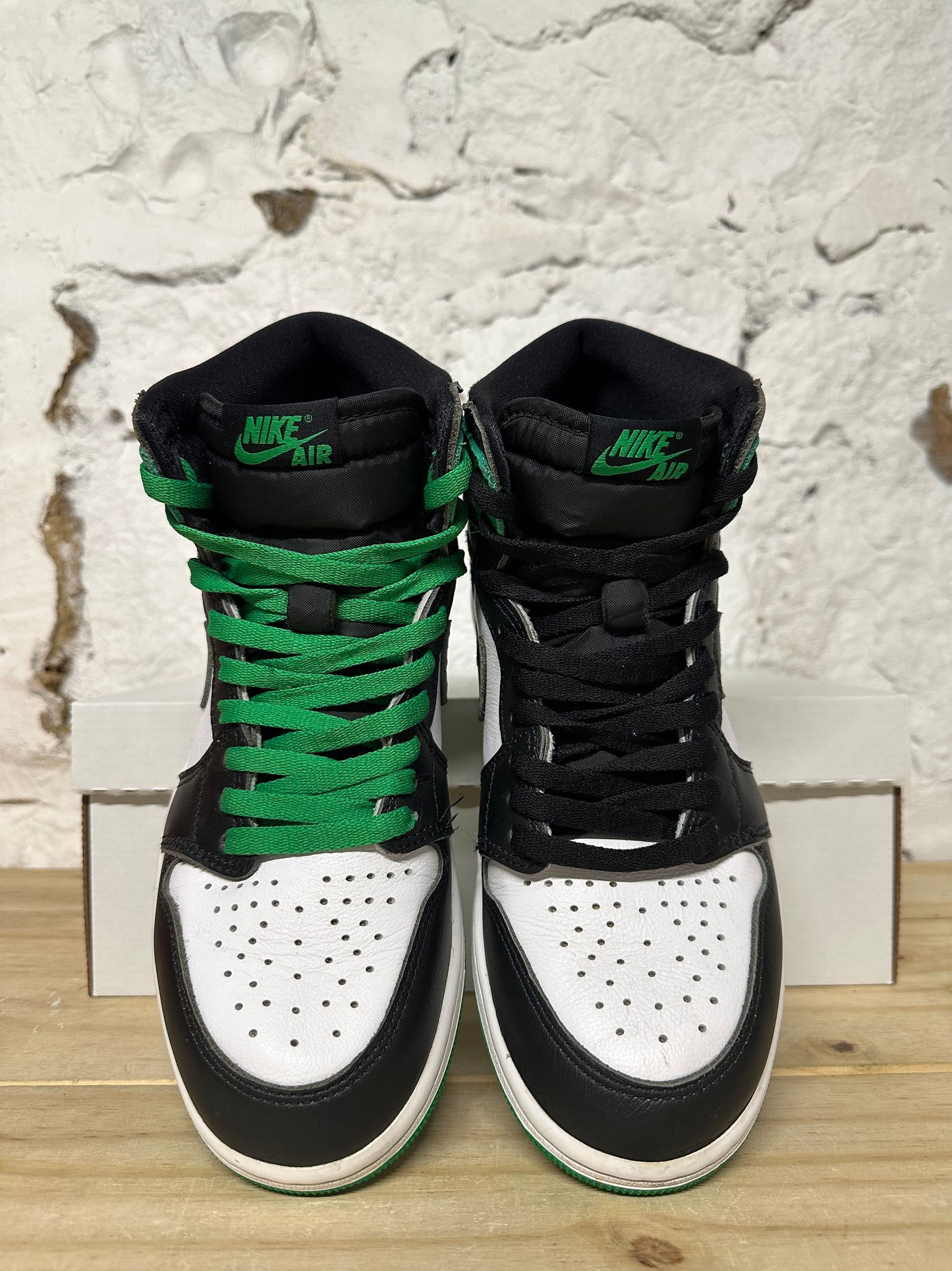 Air Jordan 1 Lucky Green Sz 8