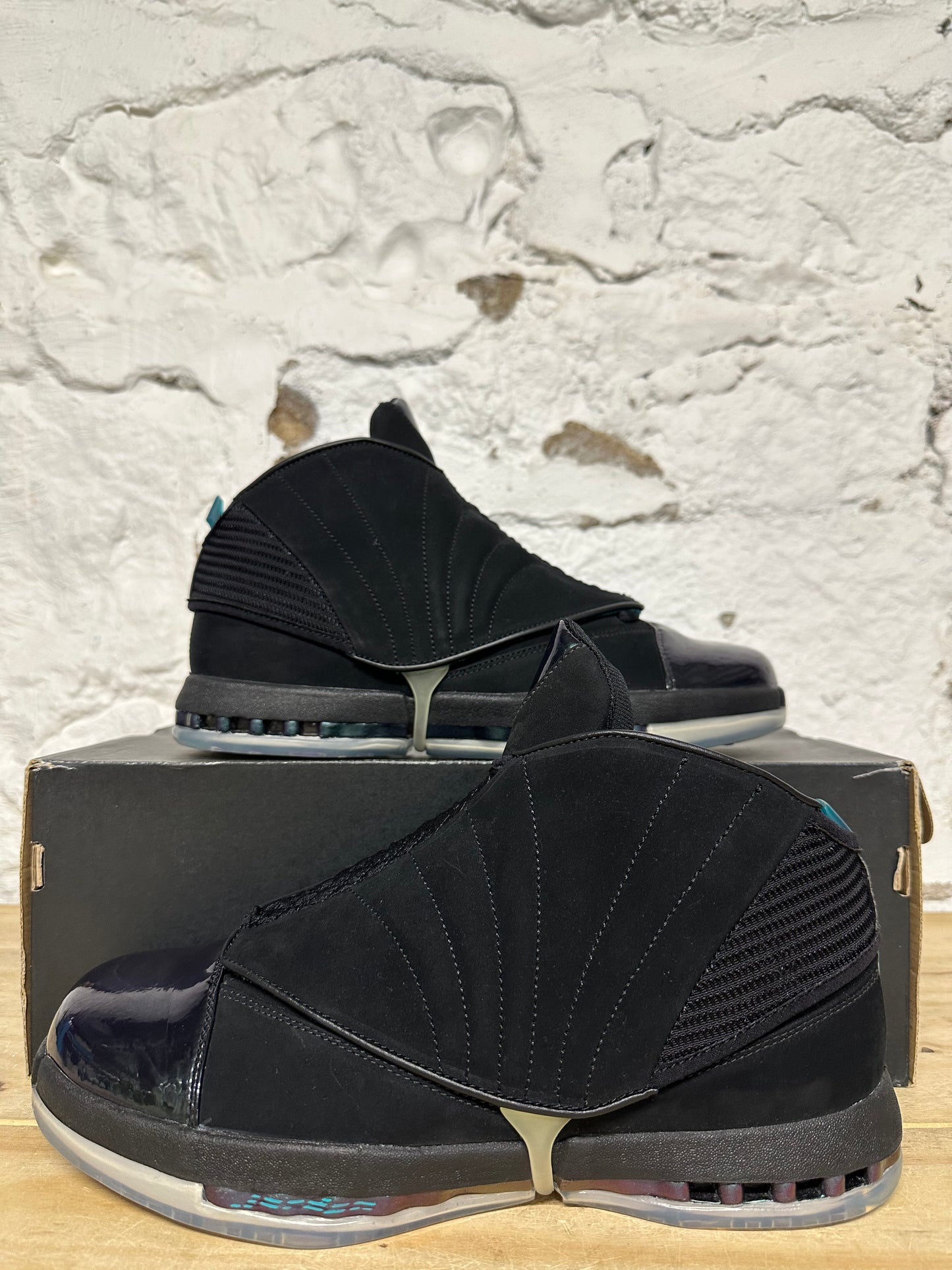 Air Jordan 16 CEO Sz 10