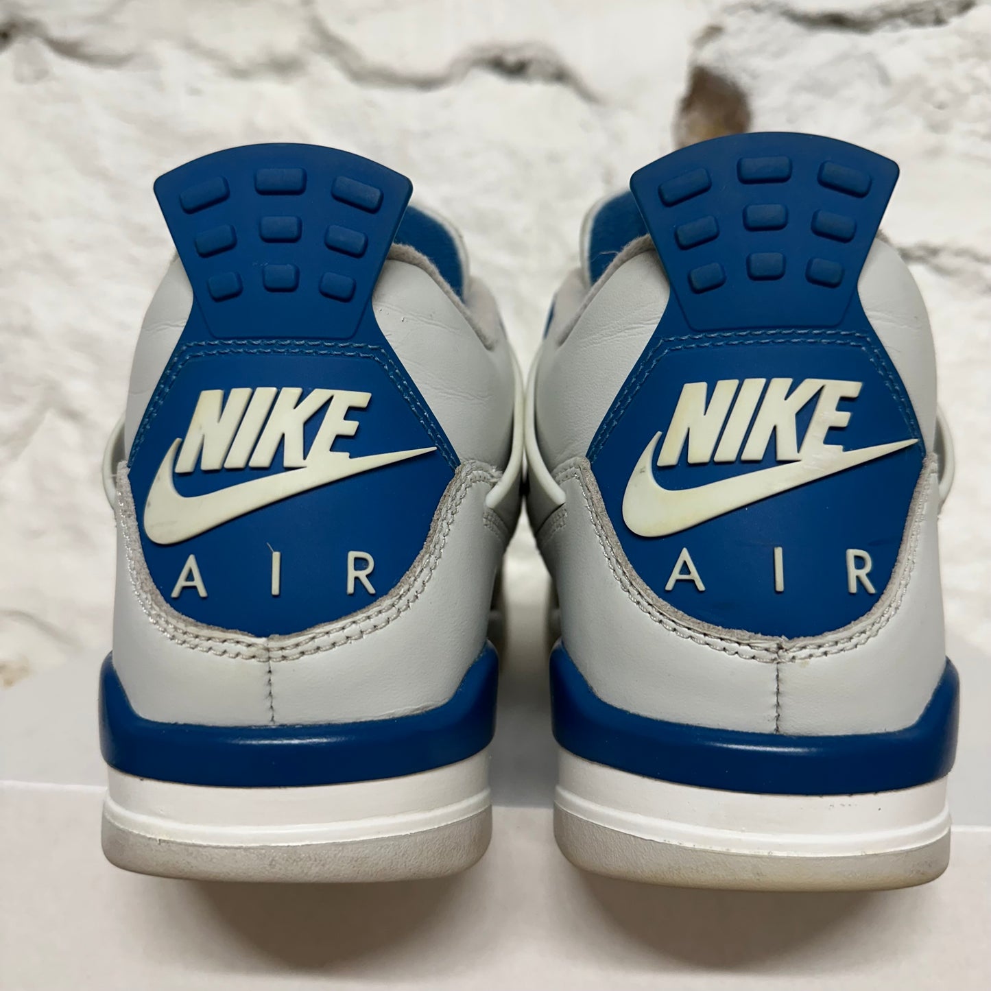 Air Jordan 4 Military Blue Sz 9
