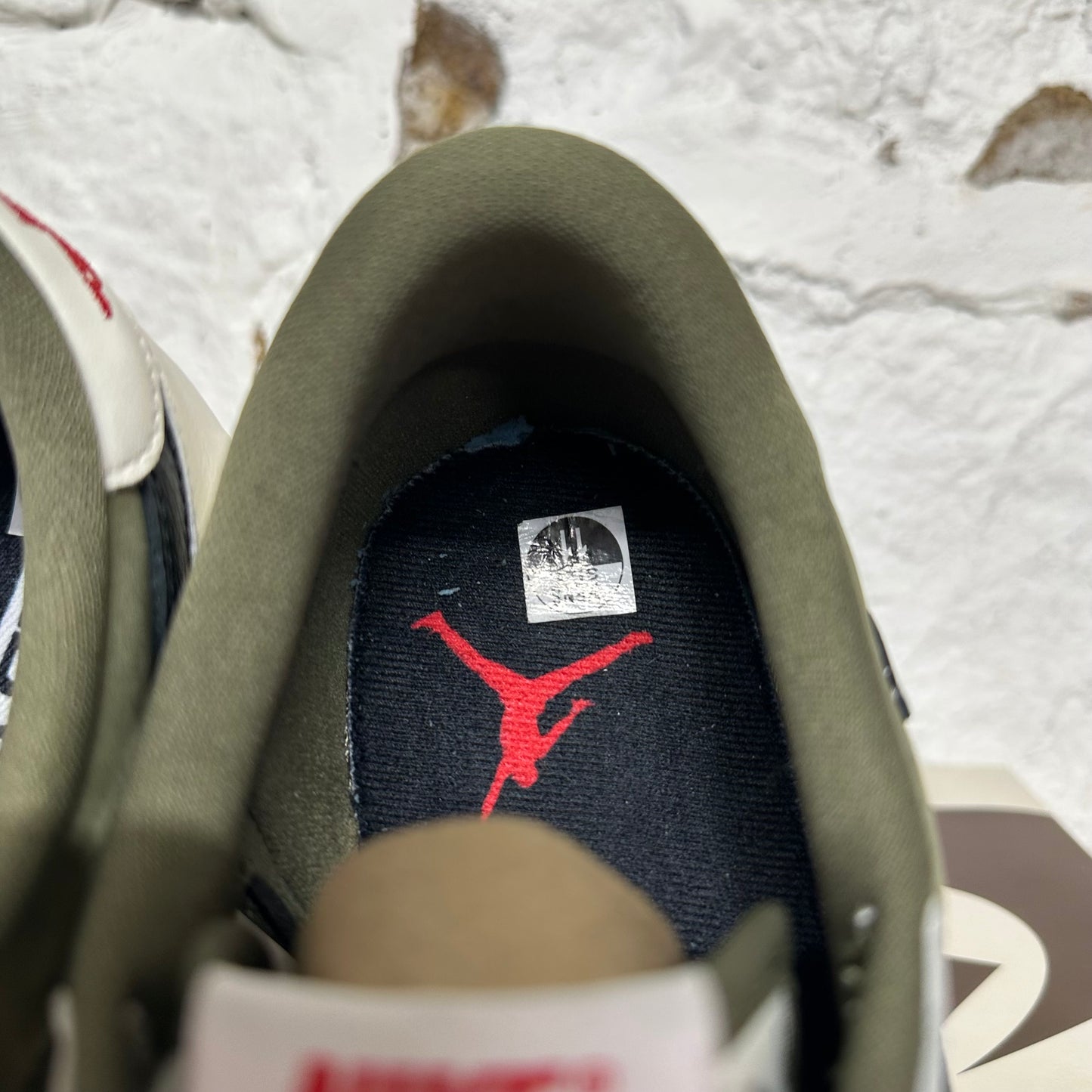 Air Jordan 1 Low Travis Scott Medium Olive Sz 11