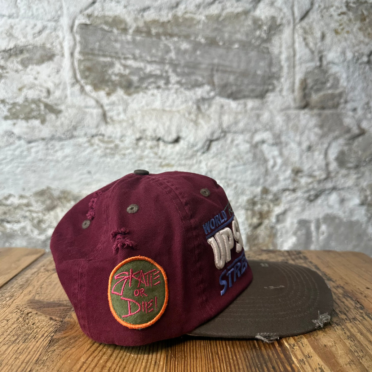 UP7Skate Berry Hat DS
