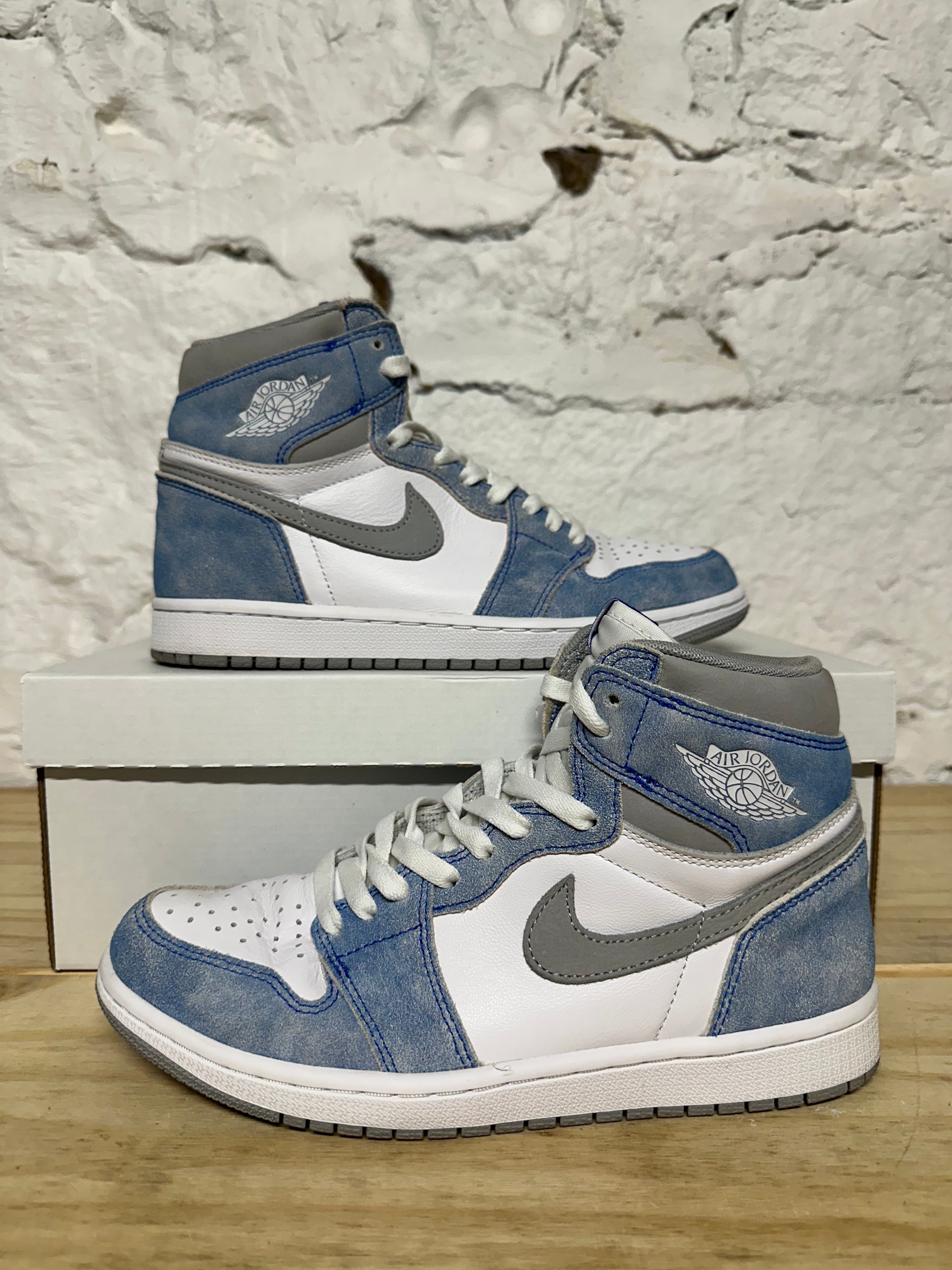 Air Jordan 1 Hyper Royal Sz 8