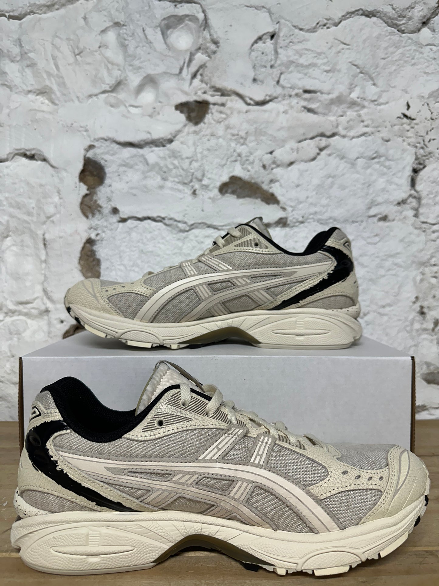 Asics Gel-Kayano 14 Imperfection Pack Cream Sz 10
