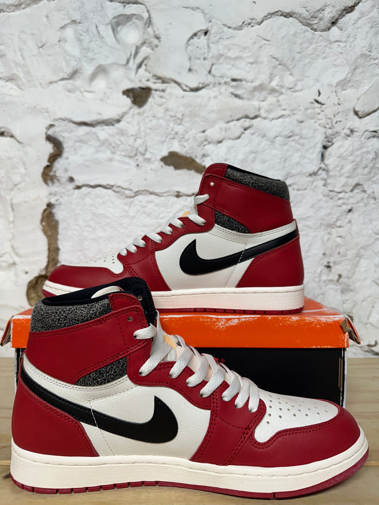 Air Jordan 1 Lost And Found Sz 10.5 DS