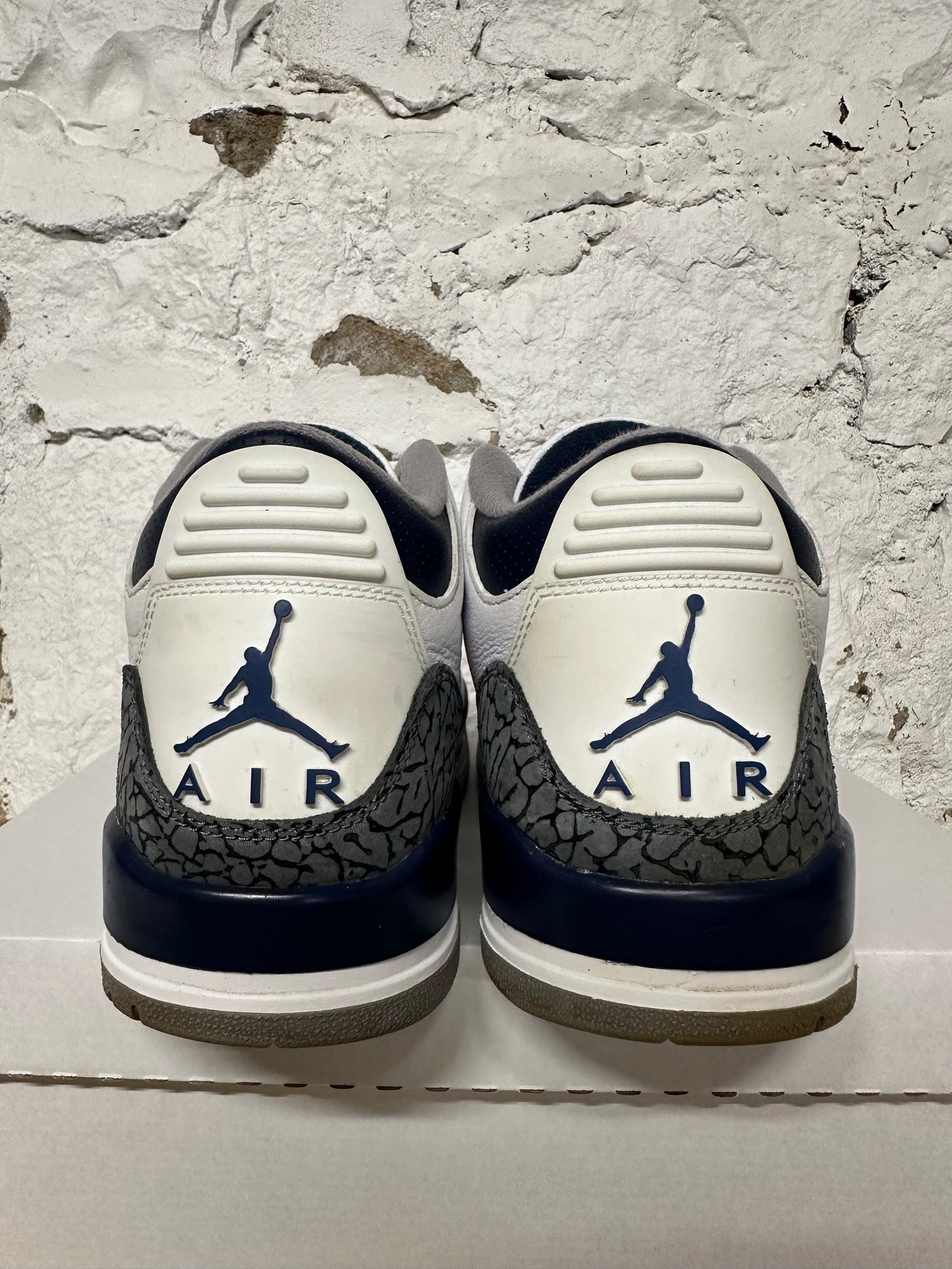 Air Jordan 3 Midnight Navy Sz 10.5