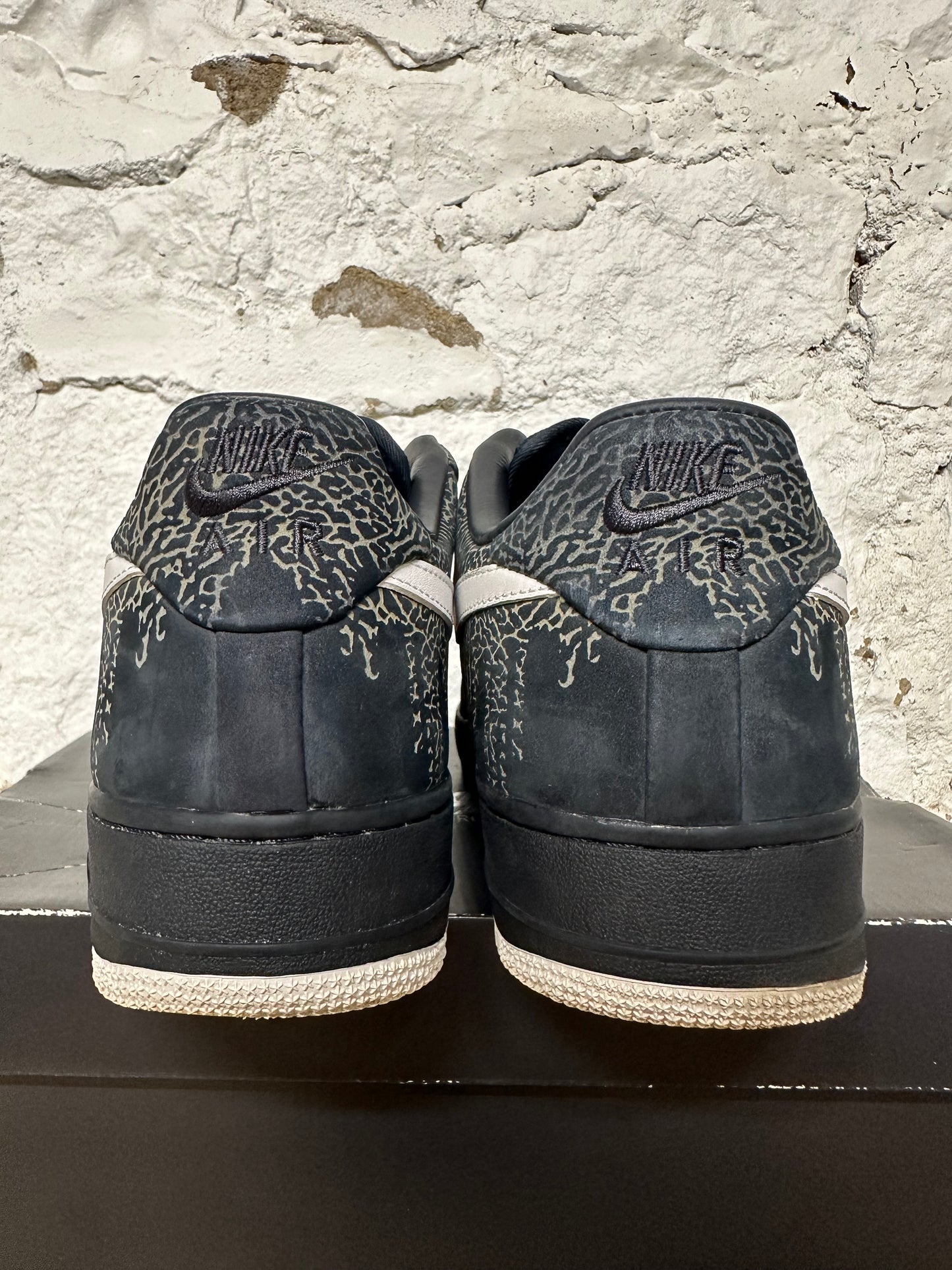 Nike Air Force 1 Low Elephant Print Dark Obsidian Sz 11