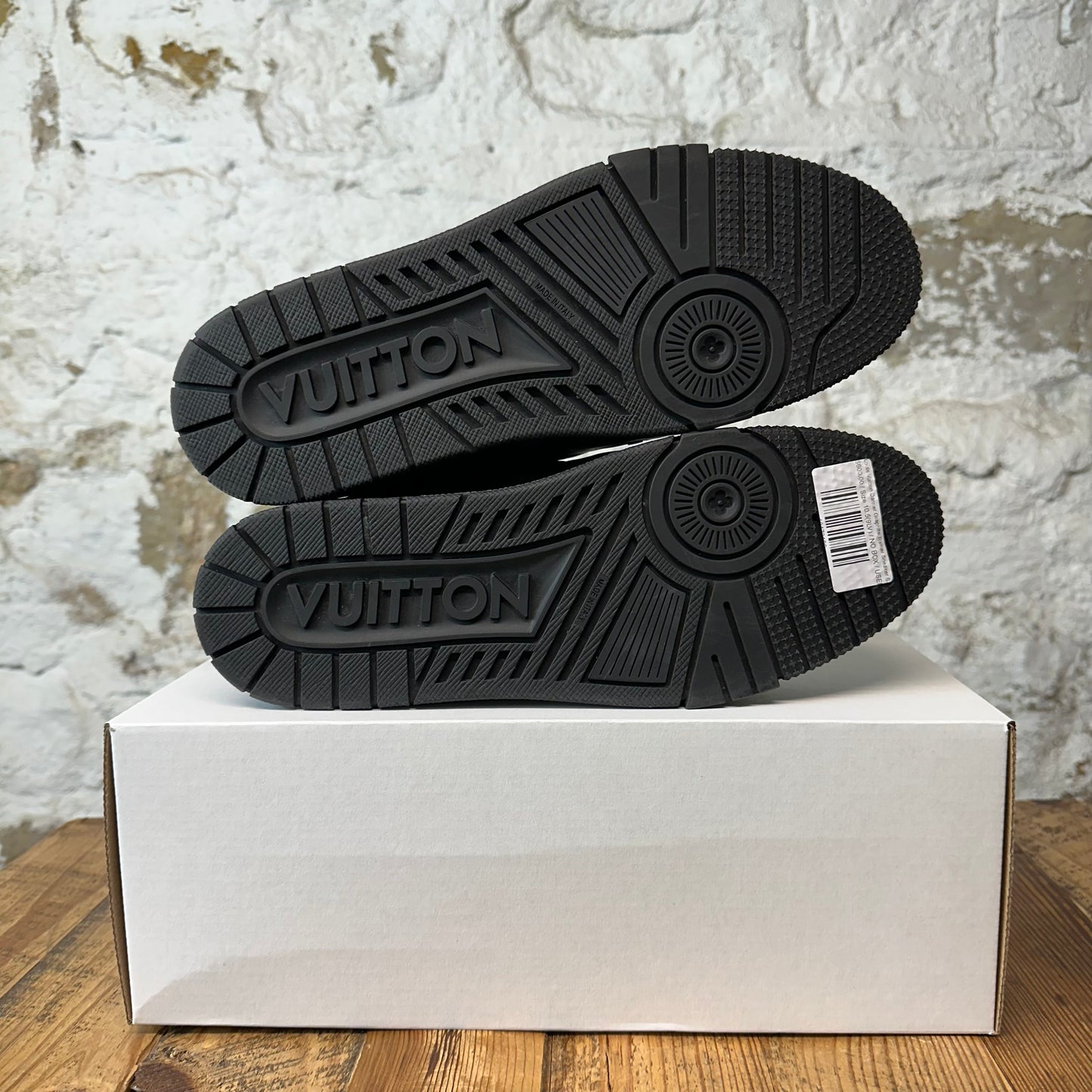 Louis Vuitton Damier Graphite Trainer Sneaker Sz 10.5 (9LV)