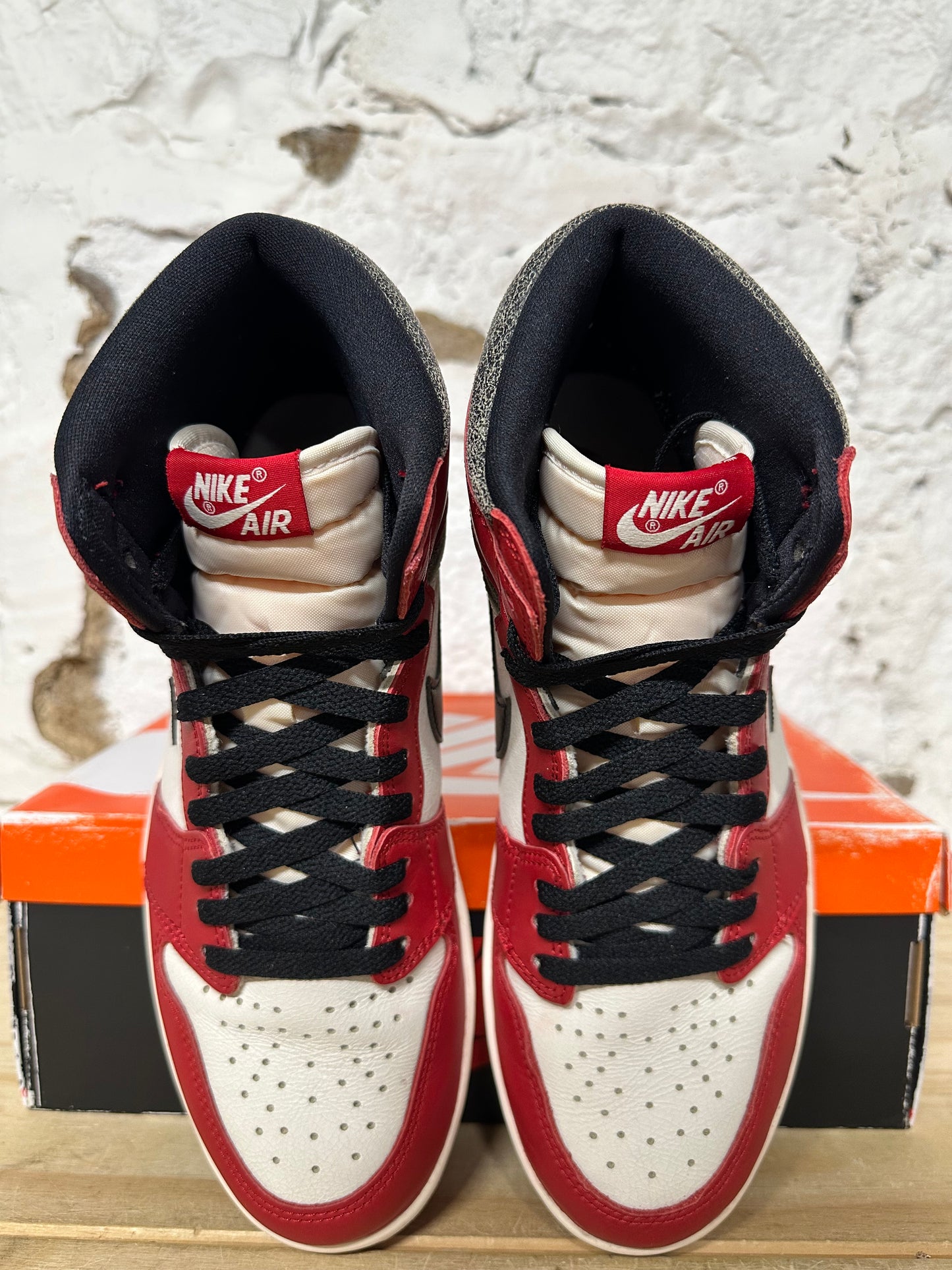 Air Jordan 1 High Lost And Found Sz 10