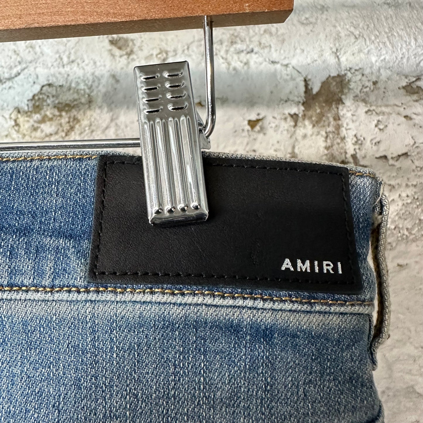 Amiri Plain Distressed Blue Denim Jeans Sz 32