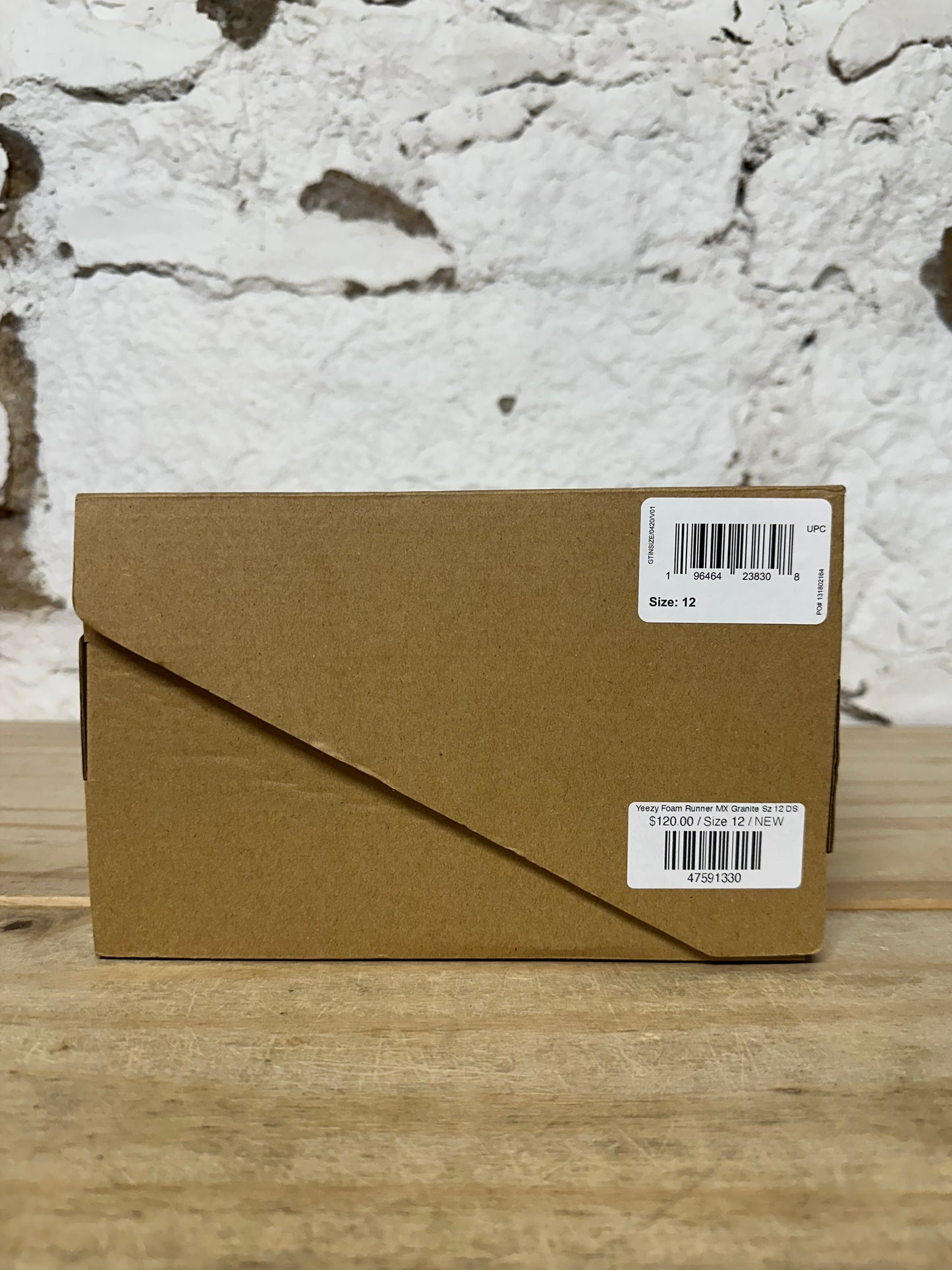 Yeezy Foam Runner MX Granite Sz 12 DS