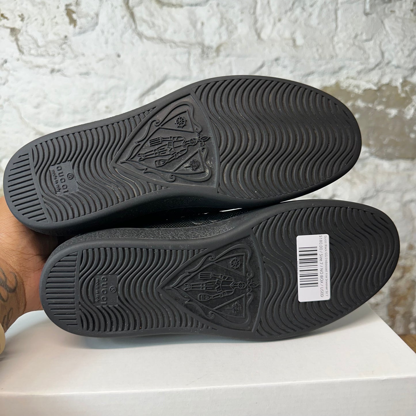 Gucci Black GG Embossed Ace Sneaker Sz 7