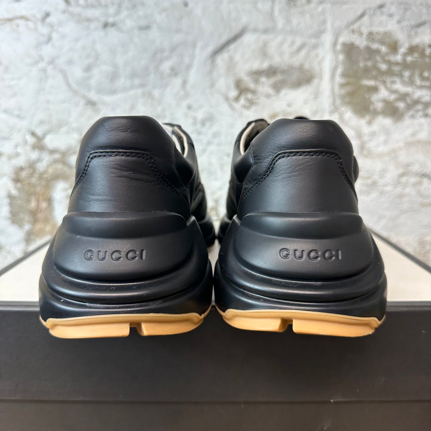 Gucci Rhyton Tiger Logo Black Sneaker Sz 8