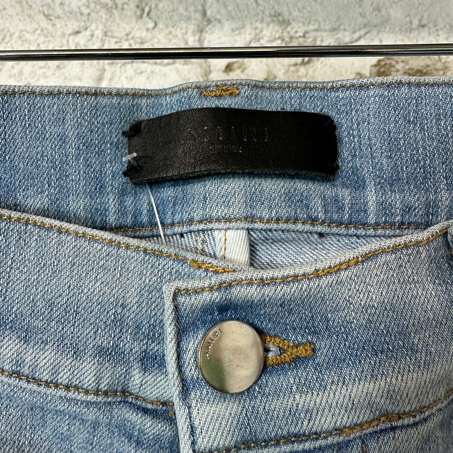 Amiri Knee Hole Blue AM Logo Blue Denim Jeans Sz 32