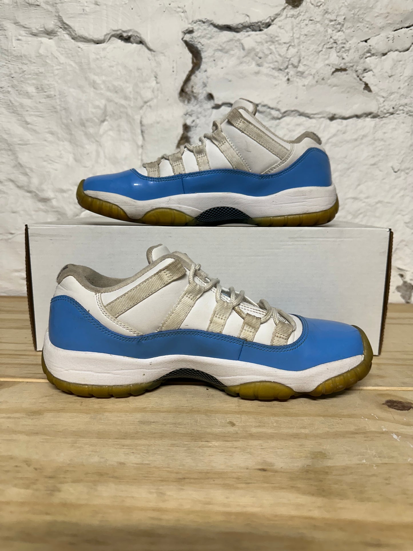 Air Jordan 11 Low UNC Sz 6.5Y