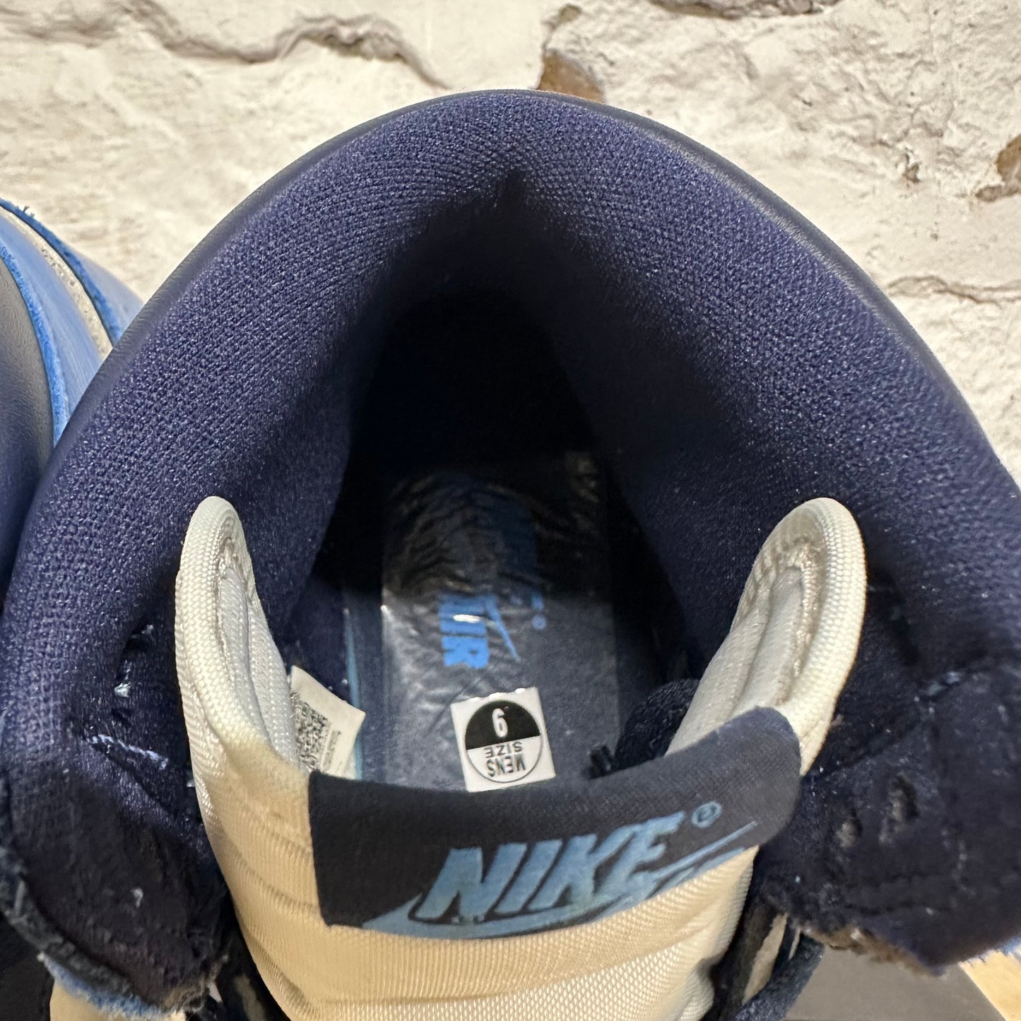 Air Jordan 1 High Obsidian Sz 9