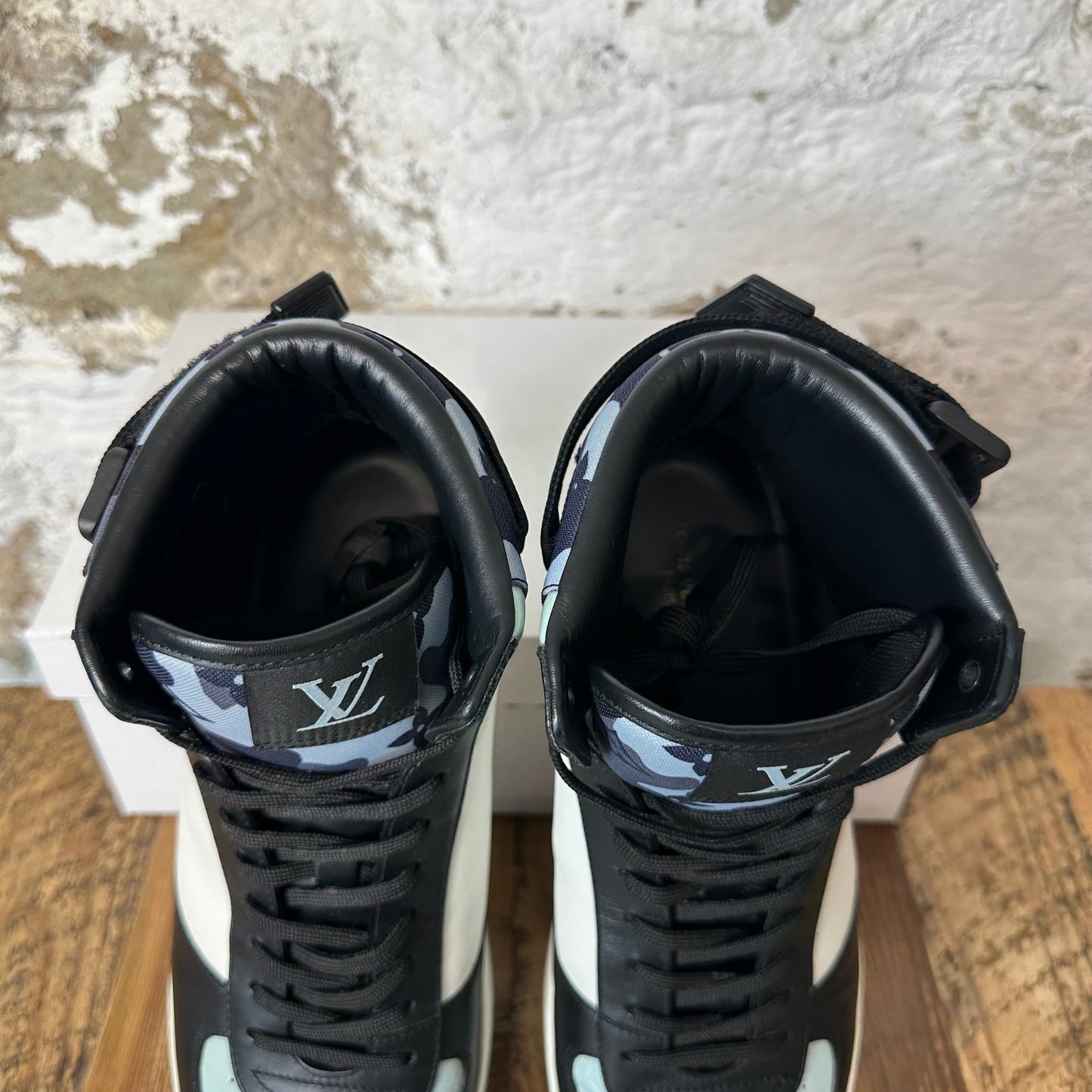 Louis Vuitton High Blue Camo White Black Rivoli Sneaker Sz 10 (8.5LV)