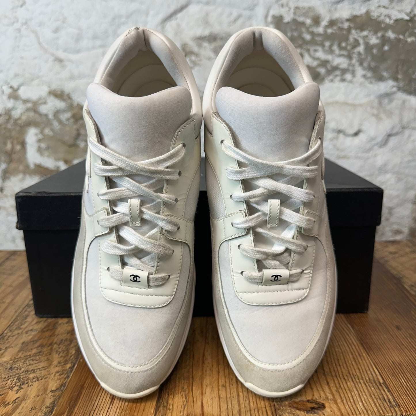 Chanel CC Triple White Trainer Sneaker Sz 8 (41)