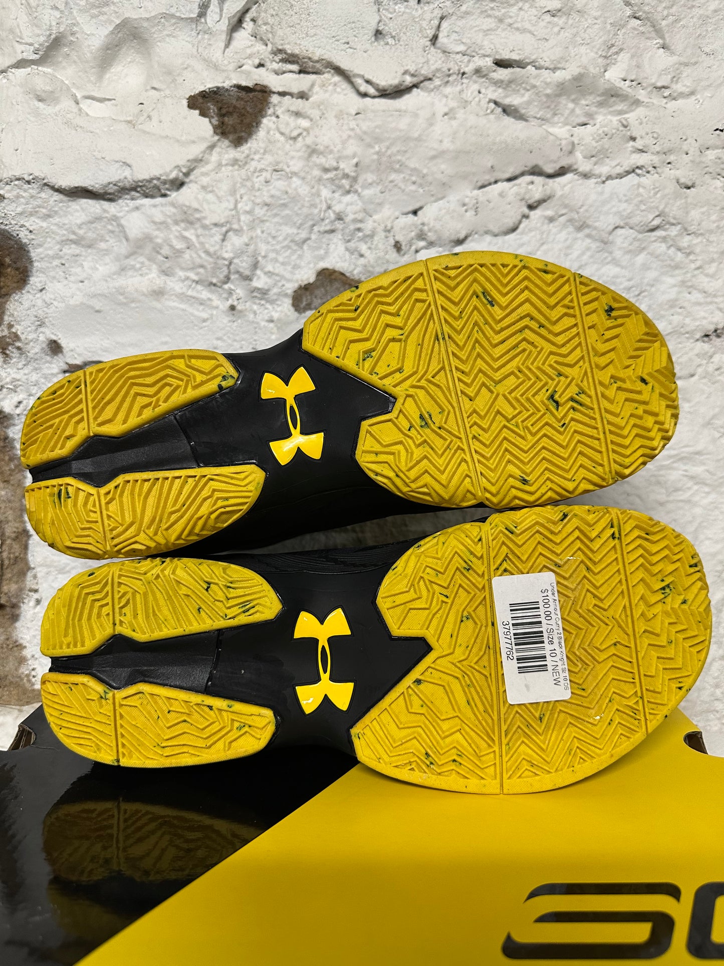 Under Armour Curry 2 Black Knight Sz 10 DS