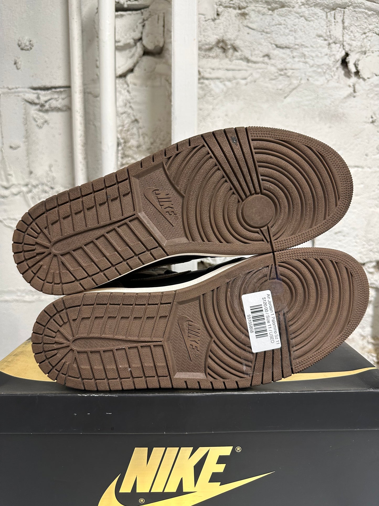 Air Jordan 1 High Palomino Sz 11