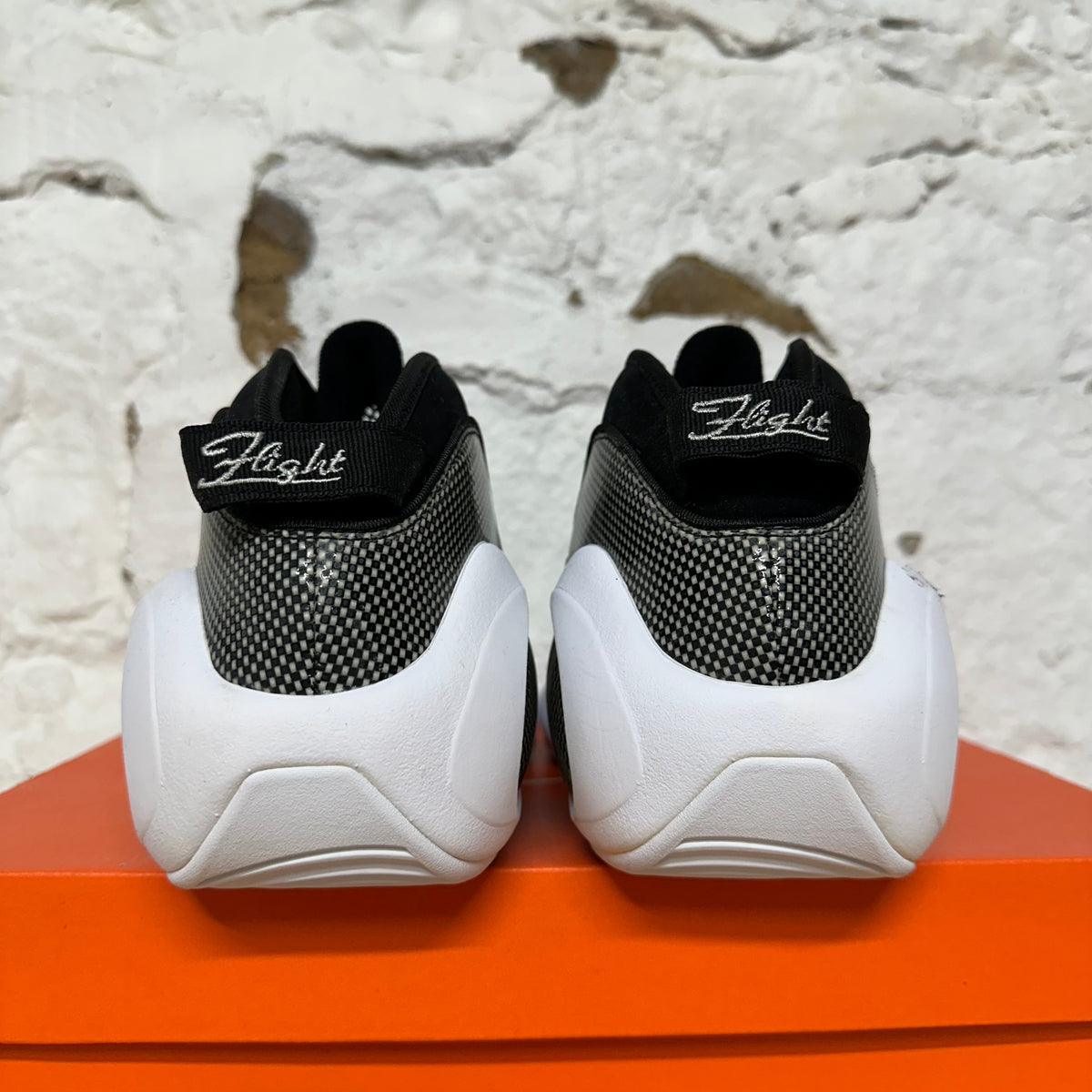 Nike Air Zoom Flight 95 Black White Sz 10 DS