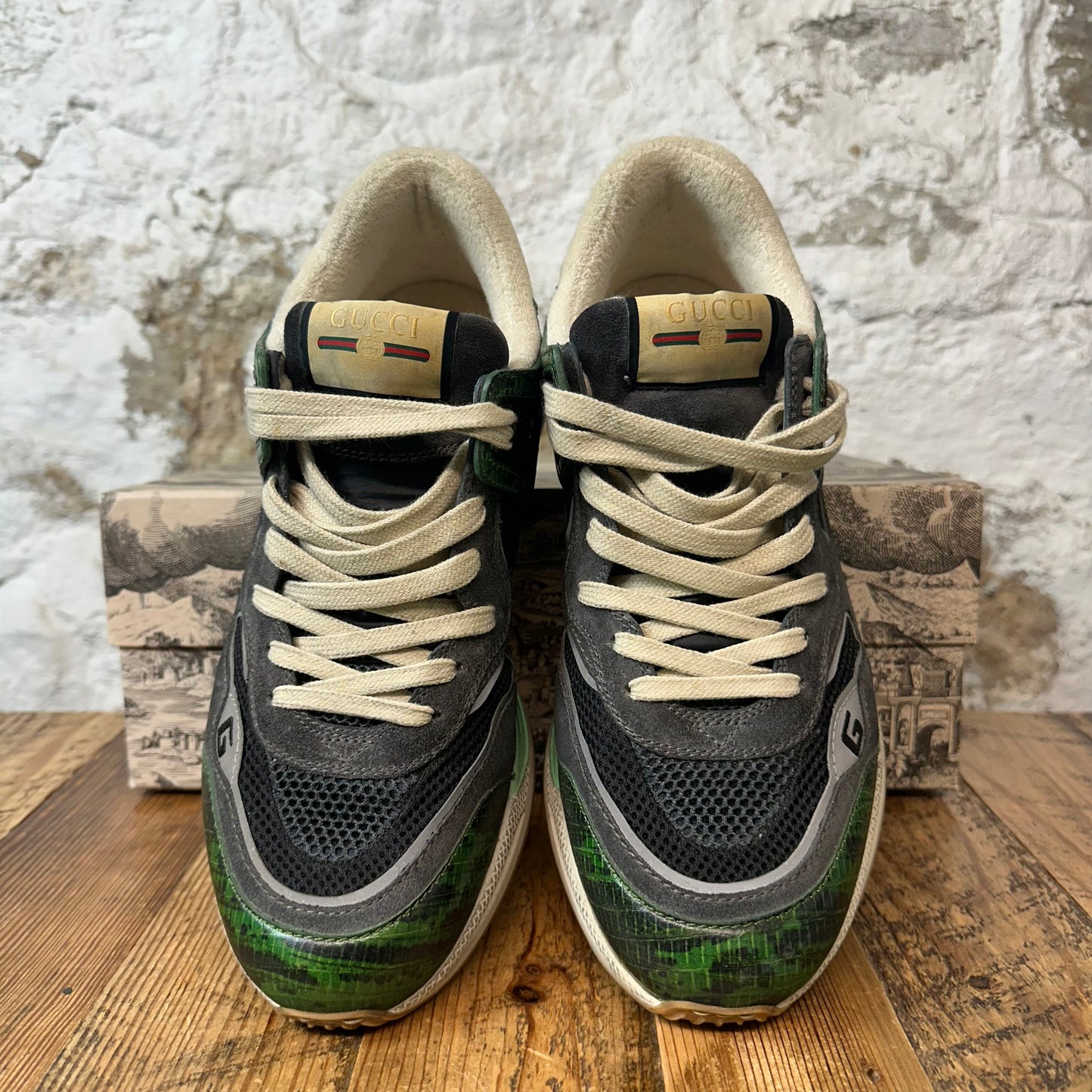 Gucci Ultrapace Green Snakeskin Gray Sneaker Sz 9.5