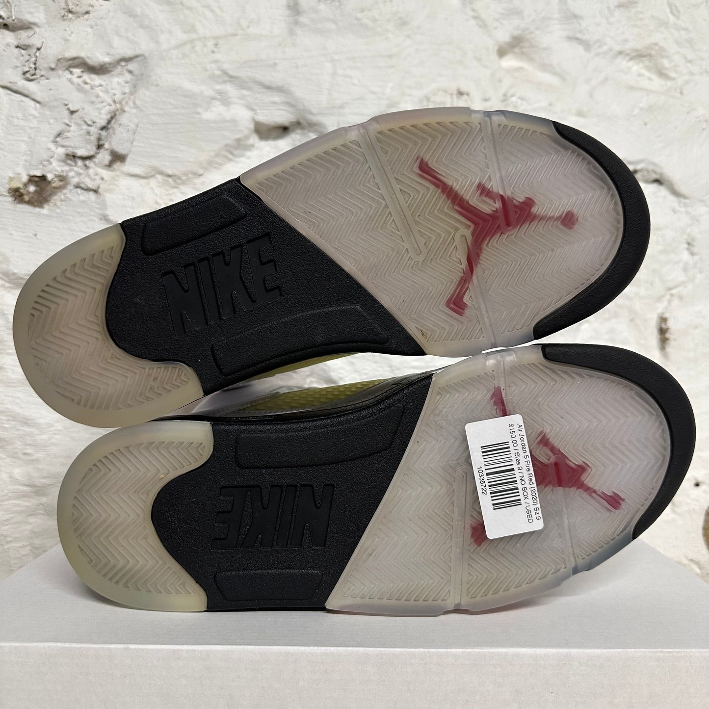 Air Jordan 5 Fire Red Silver Tongue (2020) Sz 9